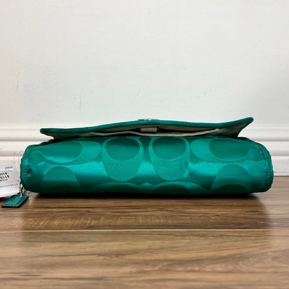 💚Coach Signature Fabric-Nylon Cosmetic Travel Bag💚 - Picture 6 of 16